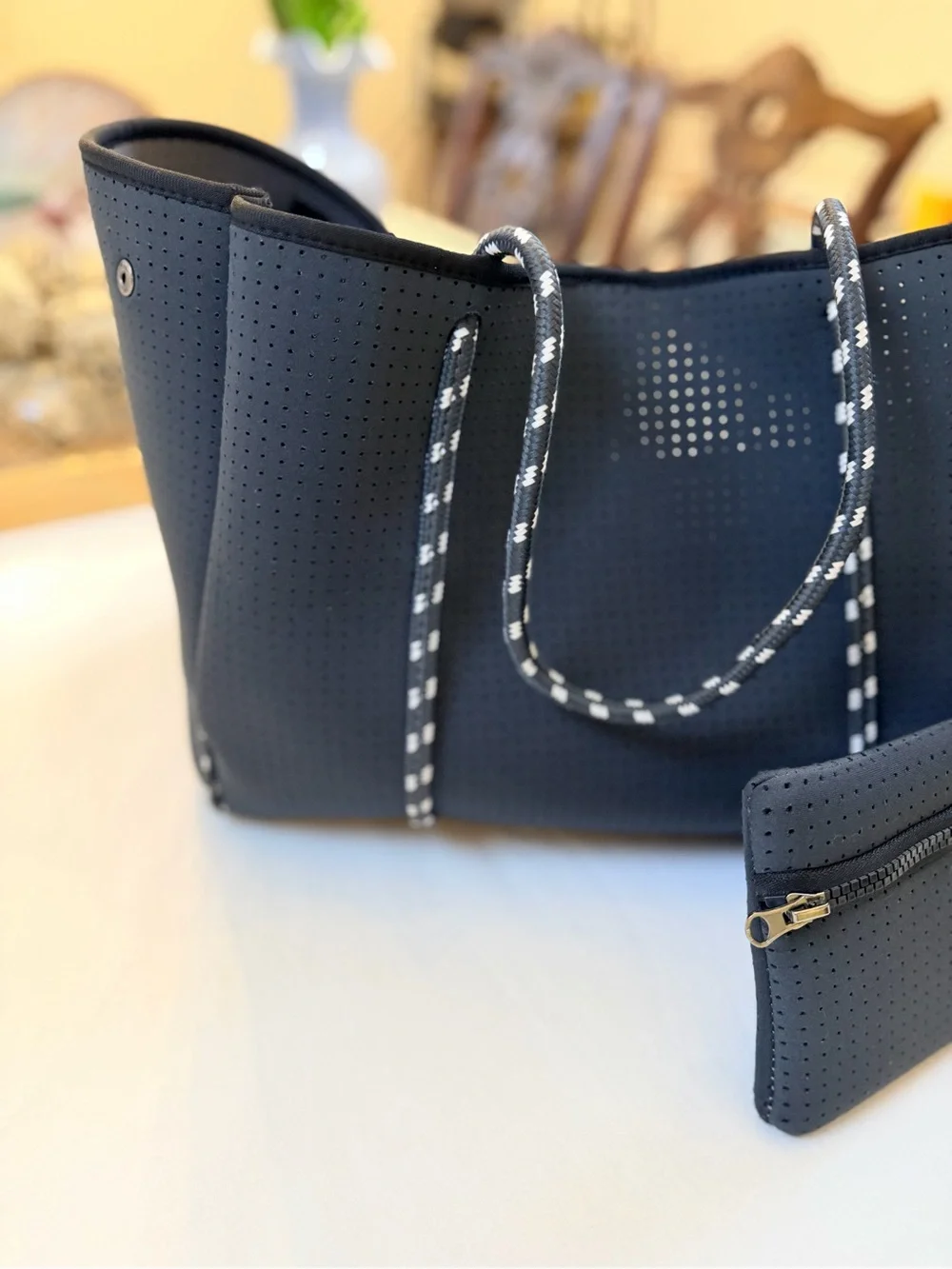 Popups Everyday Tote Bag with Pouch in Dark Graphite Paracord Straps & Detailing